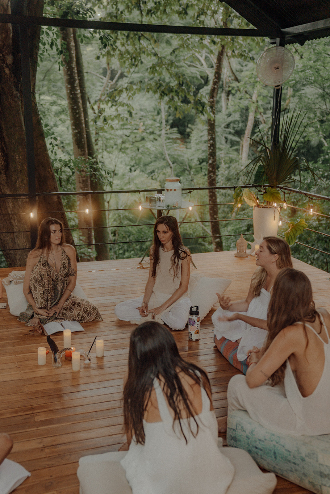 17:00 - 18:00 PM Ladies circle FREE (Women Only) with Ann Christin - Monday