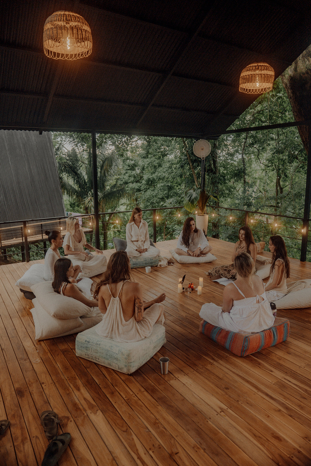 17:00 - 18:00 PM Ladies circle FREE (Women Only) with Ann Christin - Monday